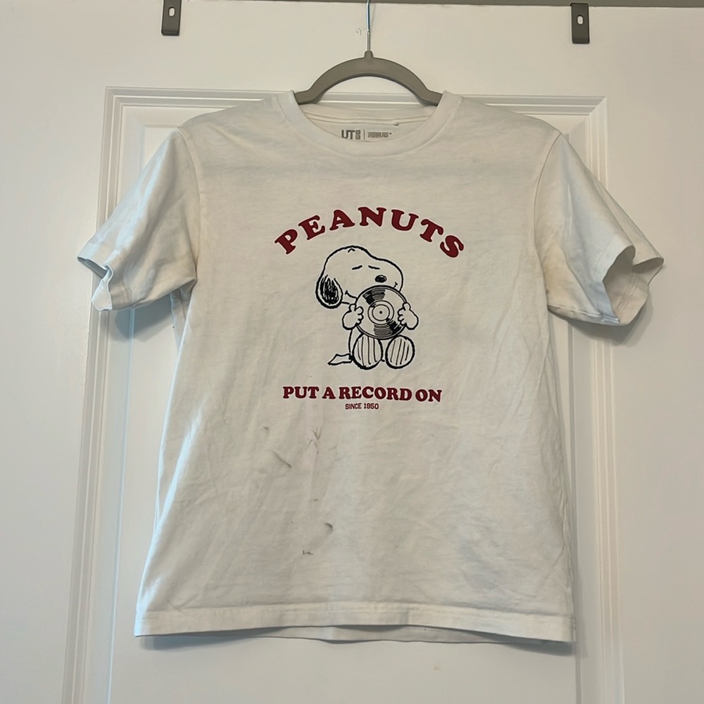 peanuts snoopy uniqlo tee🫶